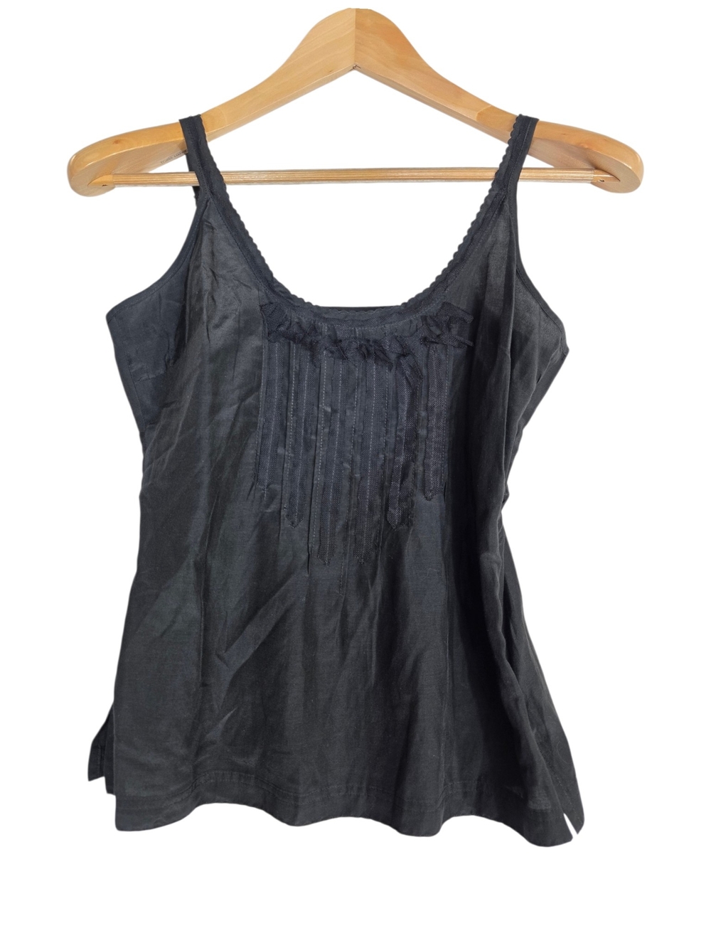 Tristan & Iseut Silk Classic Black Sleeveless Camisole with Pintuck Front